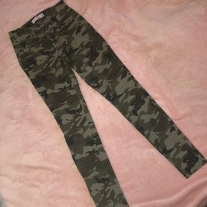 Camo jeggings
